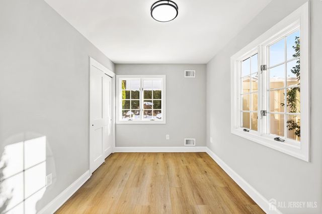 179 Fleet Avenue, Edison, NJ 08820