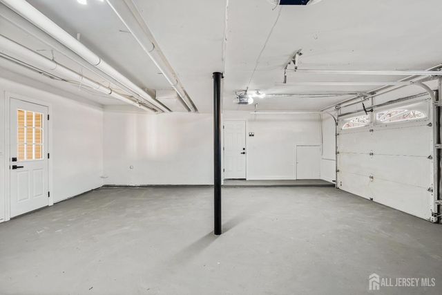 179 Fleet Avenue, Edison, NJ 08820