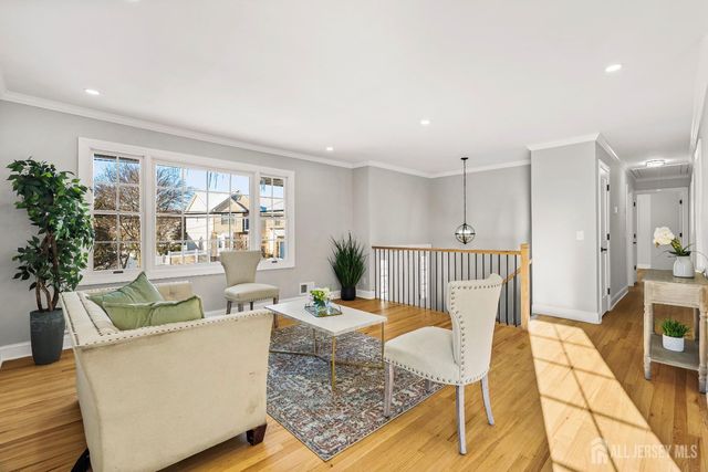 179 Fleet Avenue, Edison, NJ 08820