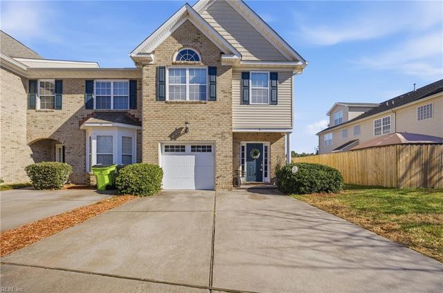 8 Rutland DR, Hampton, VA 23666