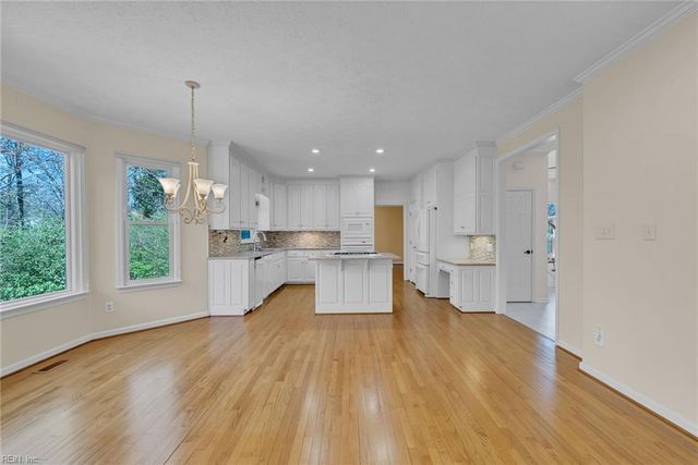 403 Ashway CV, Newport News, VA 23606