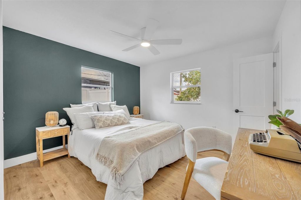 Image 16 of property listing at 2316 FLEET CIRCLE, Orlando, FL 32817