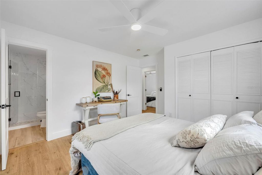 Image 17 of property listing at 2316 FLEET CIRCLE, Orlando, FL 32817