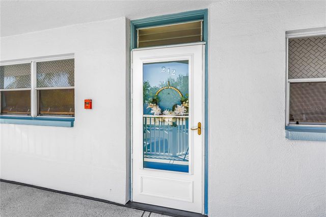 1868 SHORE DRIVE S 212, South Pasadena, FL 33707