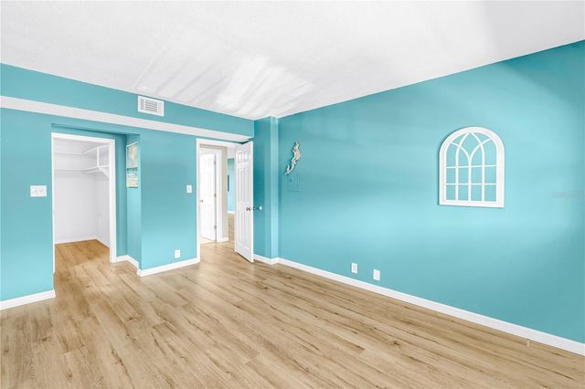 1868 SHORE DRIVE S 212, South Pasadena, FL 33707
