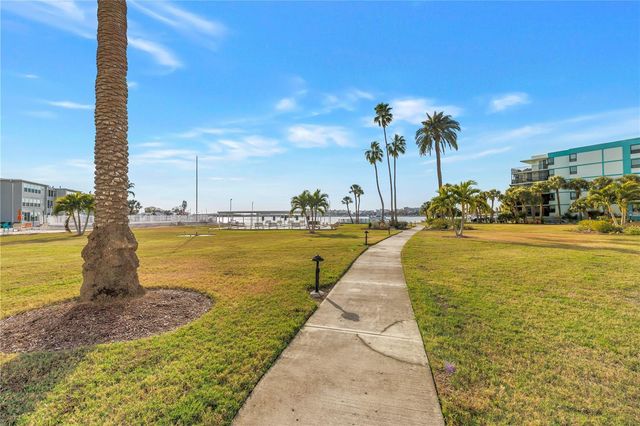 1868 SHORE DRIVE S 212, South Pasadena, FL 33707