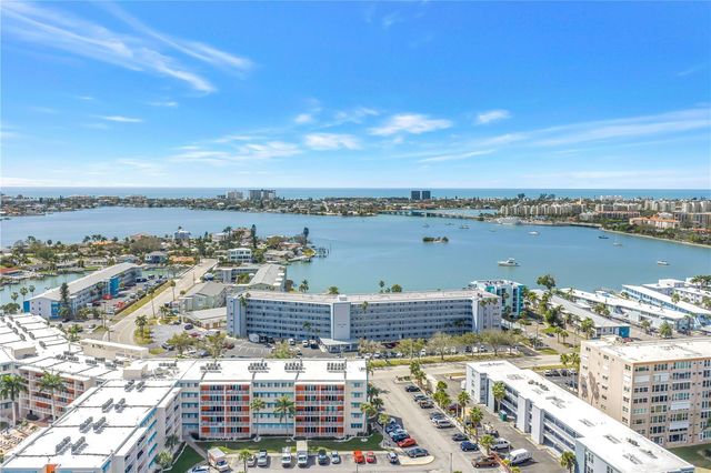 1868 SHORE DRIVE S 212, South Pasadena, FL 33707