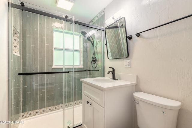 39 Willis Drive, Ormond Beach, FL 32176