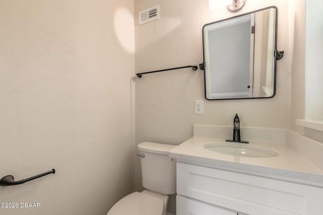 39 Willis Drive, Ormond Beach, FL 32176