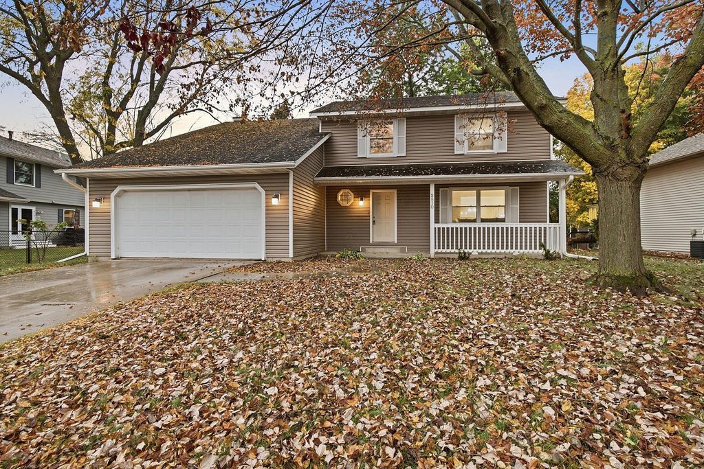 2810 26th Street NW, Rochester, MN 55901 — exterior