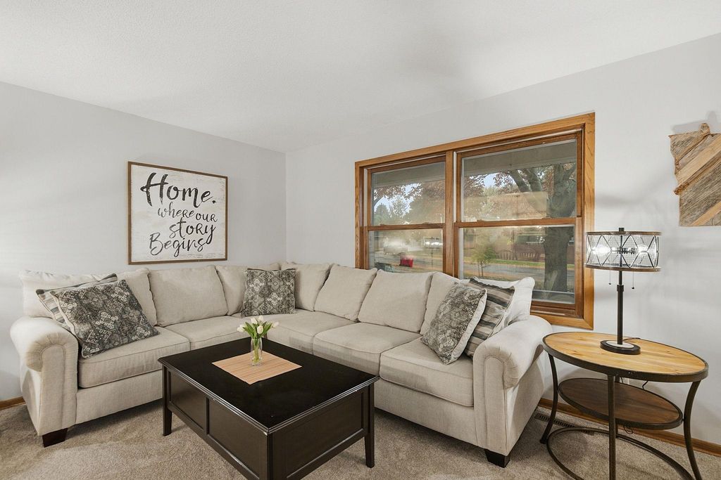 2810 26th Street NW, Rochester, MN 55901 — photo 4