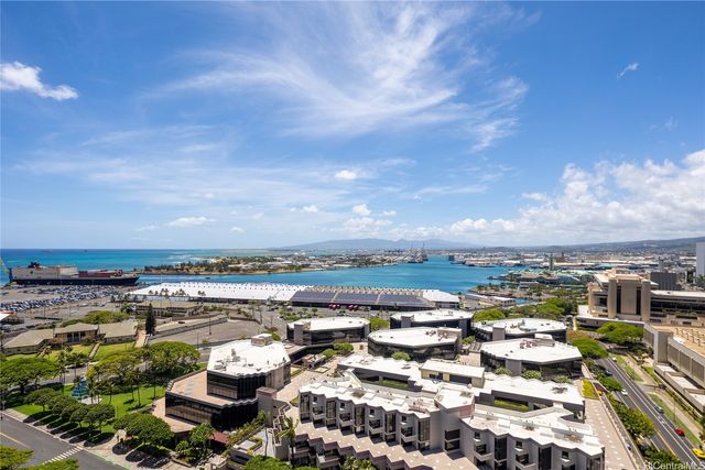 425 South Street Mauka 2401, Honolulu, HI 96813