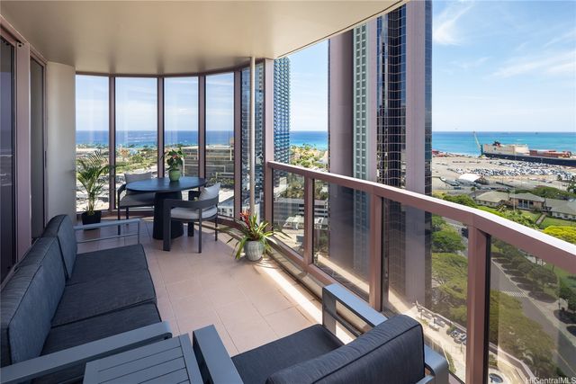 425 South Street Mauka 2401, Honolulu, HI 96813