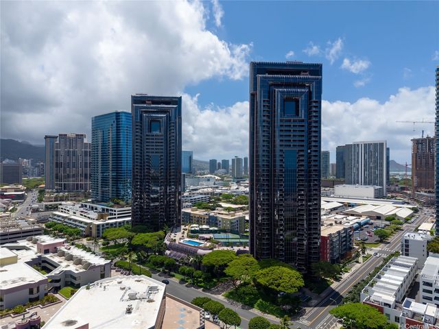 425 South Street Mauka 2401, Honolulu, HI 96813