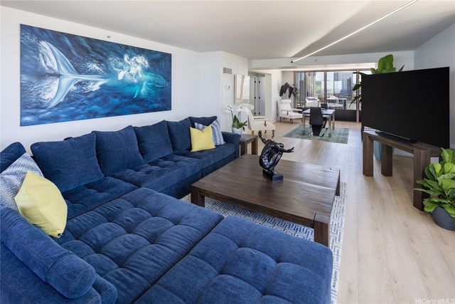 425 South Street Mauka 2401, Honolulu, HI 96813