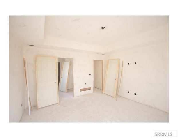 1406 Bellagio Drive, Ammon, ID 83401