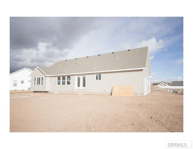 1406 Bellagio Drive, Ammon, ID 83401