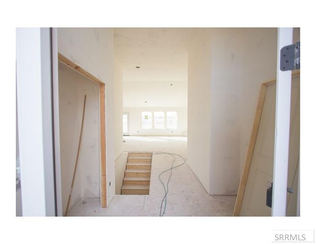 1406 Bellagio Drive, Ammon, ID 83401