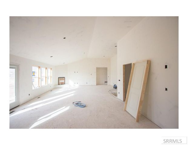 1406 Bellagio Drive, Ammon, ID 83401