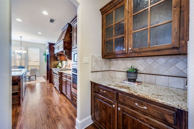 3229 Balmerino Lane, The Colony, TX 75056