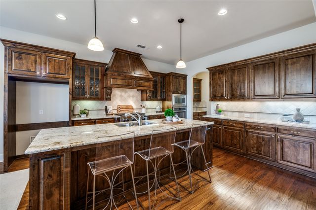 3229 Balmerino Lane, The Colony, TX 75056