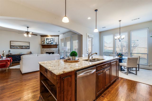 3229 Balmerino Lane, The Colony, TX 75056