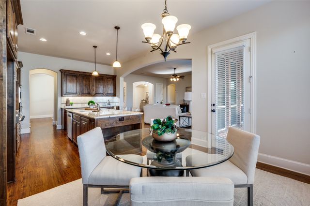 3229 Balmerino Lane, The Colony, TX 75056