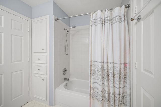 3622 Springhill Lane, Sugar Land, TX 77479