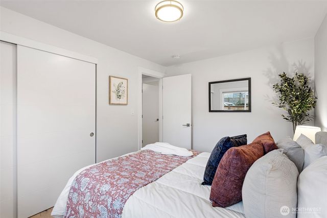 4379 150th Avenue SE, Bellevue, WA 98006