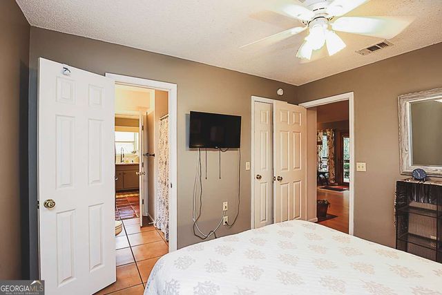 401 Noel C Conaway Road, Guyton, GA 31312