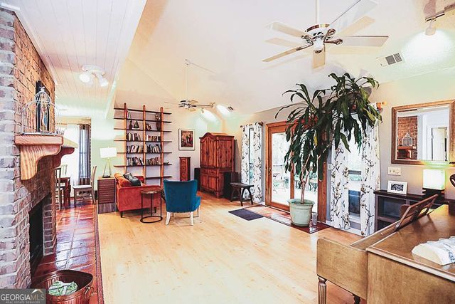 401 Noel C Conaway Road, Guyton, GA 31312