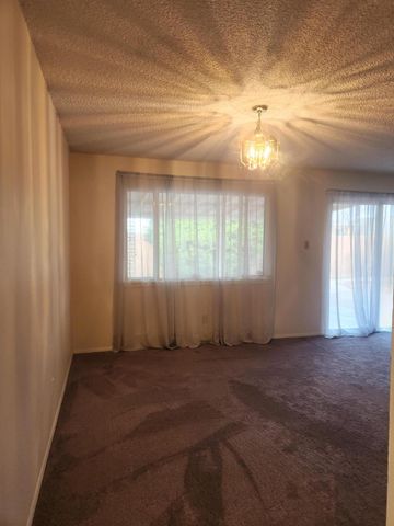 8509 Bellehaven Place NE, Albuquerque, NM 87112