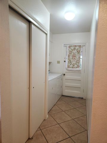 8509 Bellehaven Place NE, Albuquerque, NM 87112