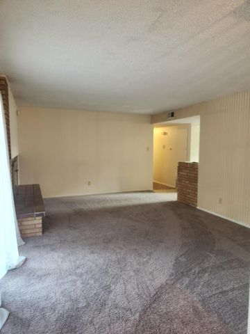 8509 Bellehaven Place NE, Albuquerque, NM 87112