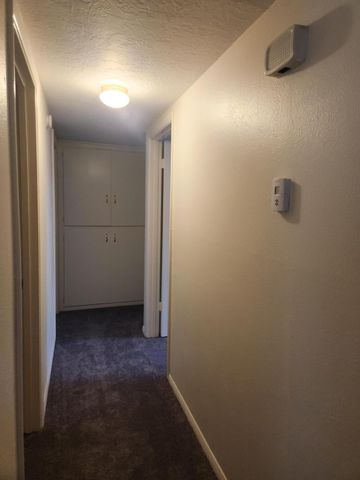 8509 Bellehaven Place NE, Albuquerque, NM 87112