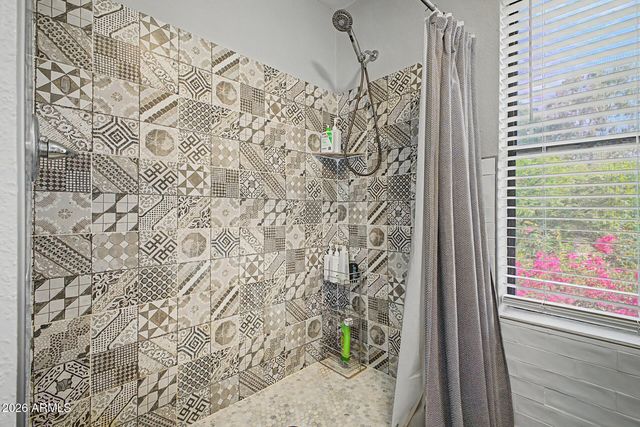 4825 E EUCLID Avenue 1, Phoenix, AZ 85044