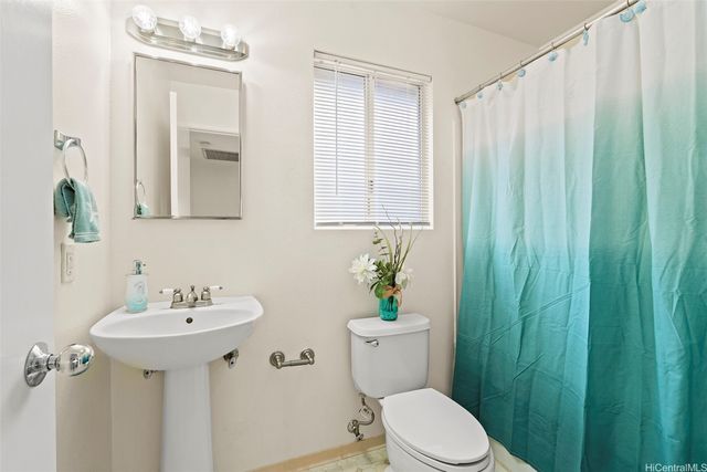 91-270 Makalea Street, Ewa Beach, HI 96706