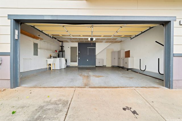 91-270 Makalea Street, Ewa Beach, HI 96706