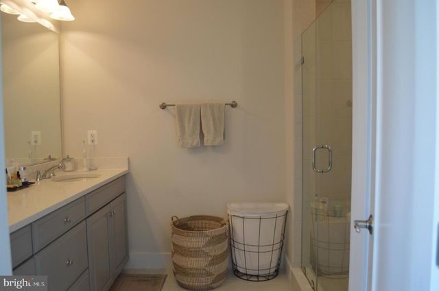 44717 ELLSWORTH TER, Ashburn, VA 20147