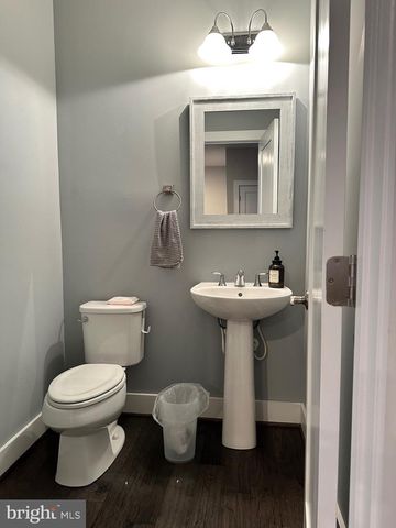 44717 ELLSWORTH TER, Ashburn, VA 20147