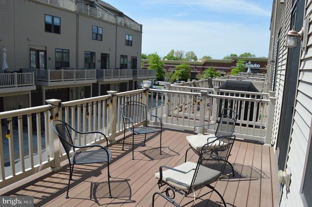44717 ELLSWORTH TER, Ashburn, VA 20147