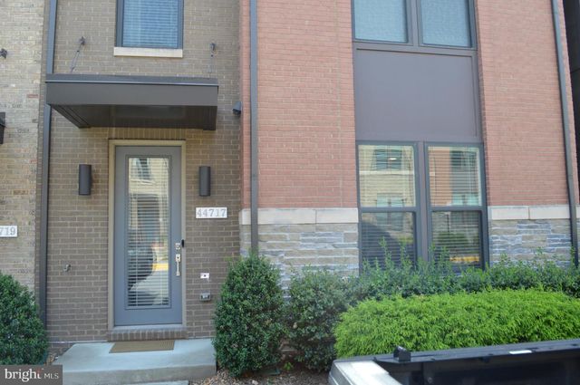 44717 ELLSWORTH TER, Ashburn, VA 20147
