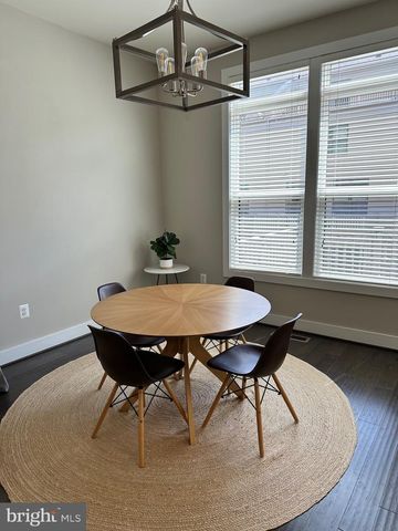 44717 ELLSWORTH TER, Ashburn, VA 20147