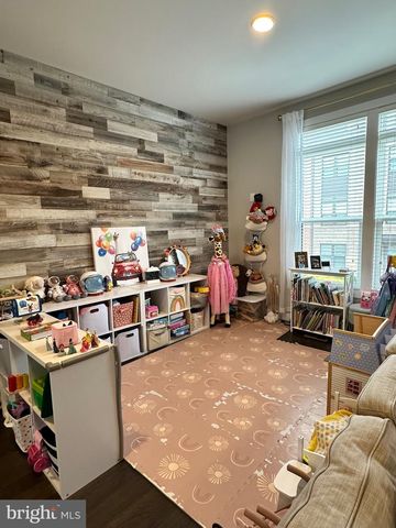 44717 ELLSWORTH TER, Ashburn, VA 20147