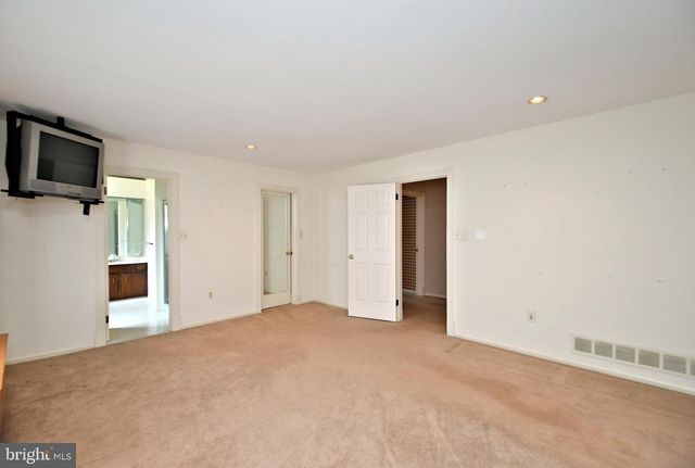 79 SUTPHIN PINES, Yardley, PA 19067