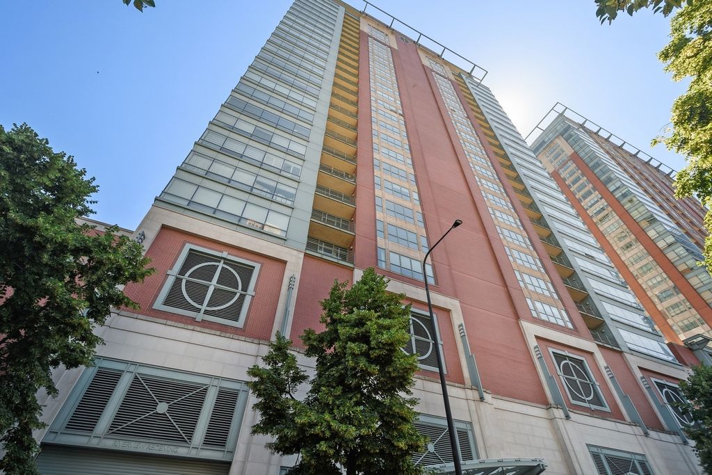 445 E NORTH WATER Street 1005, Chicago, IL 60611