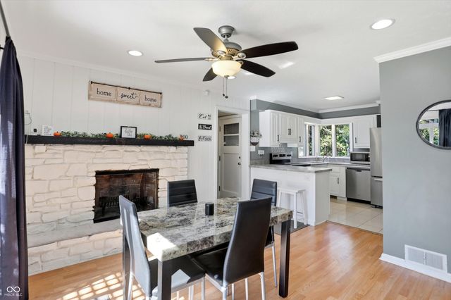 3905 Shelbyville Road, Indianapolis, IN 46237