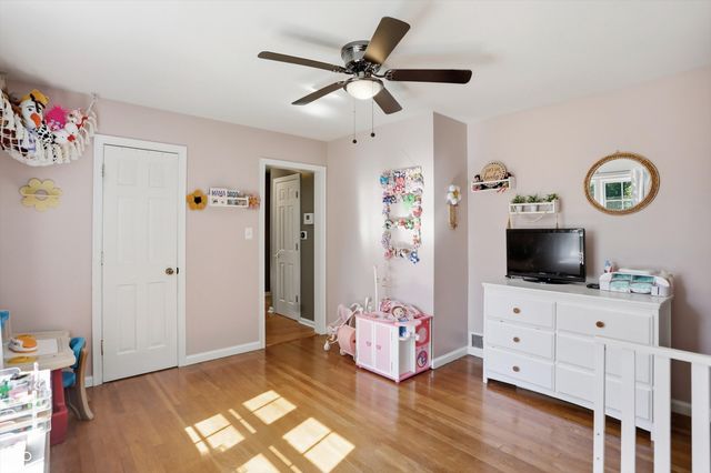 3905 Shelbyville Road, Indianapolis, IN 46237