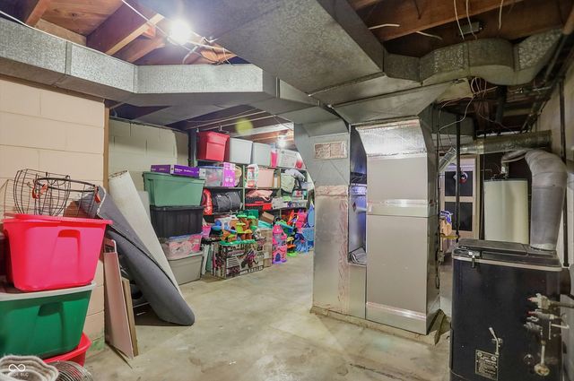 3905 Shelbyville Road, Indianapolis, IN 46237