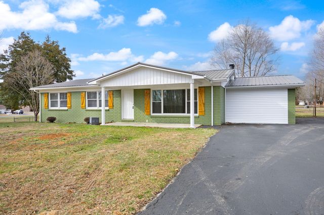 157 Shawnee Avenue, Russell Springs, KY 42642